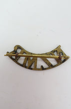 Load image into Gallery viewer, New Zealand Mounted Rifles shoulder title
