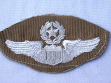 Load image into Gallery viewer, Command Pilot Wing Insignia
