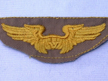 Load image into Gallery viewer, Flight Instructor Wing Insignia
