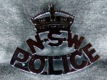 Load image into Gallery viewer, NSW Queens Crown Police Cap Badge
